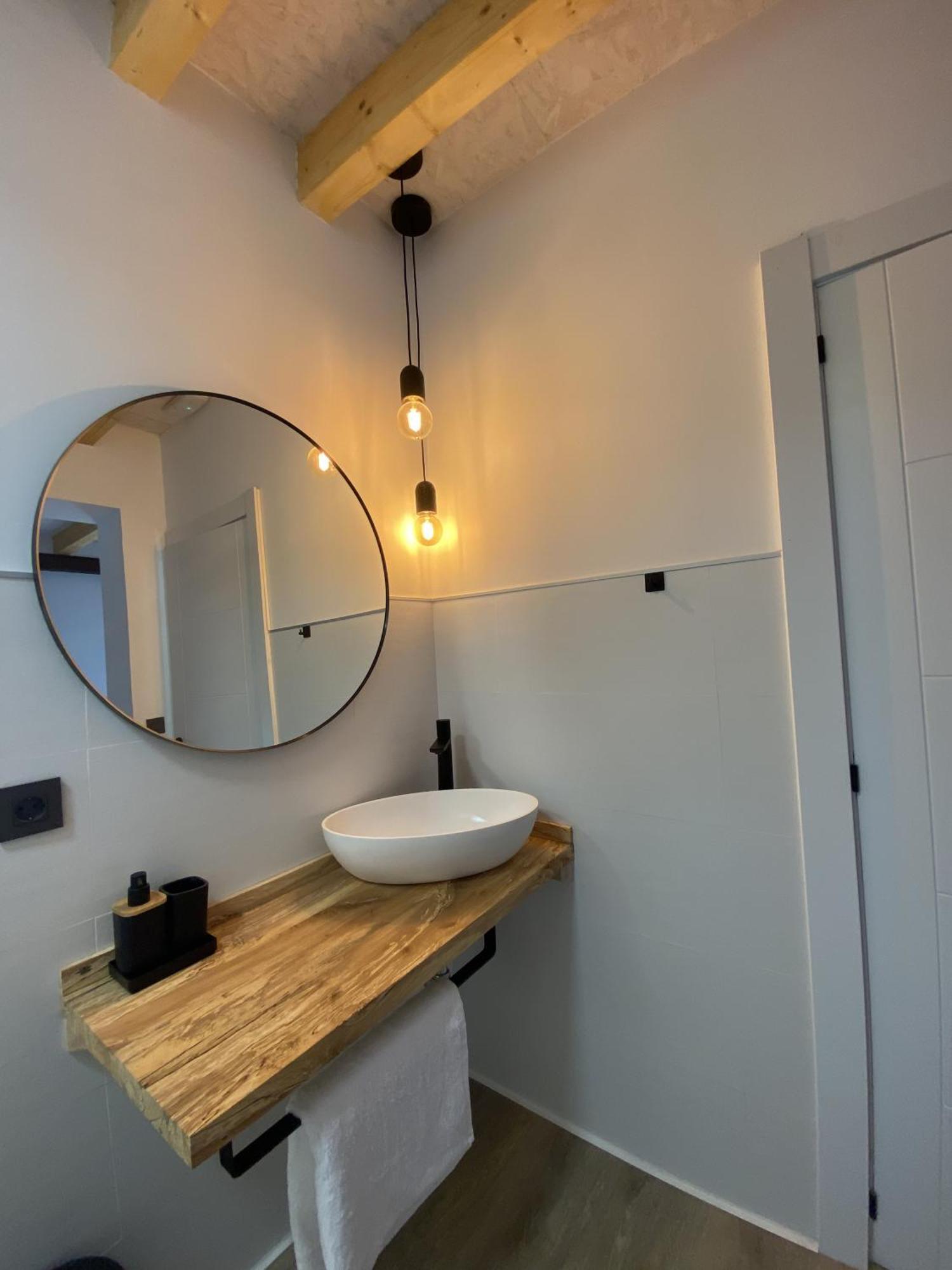 La Casa Del Barbero Holiday home Torrelavega